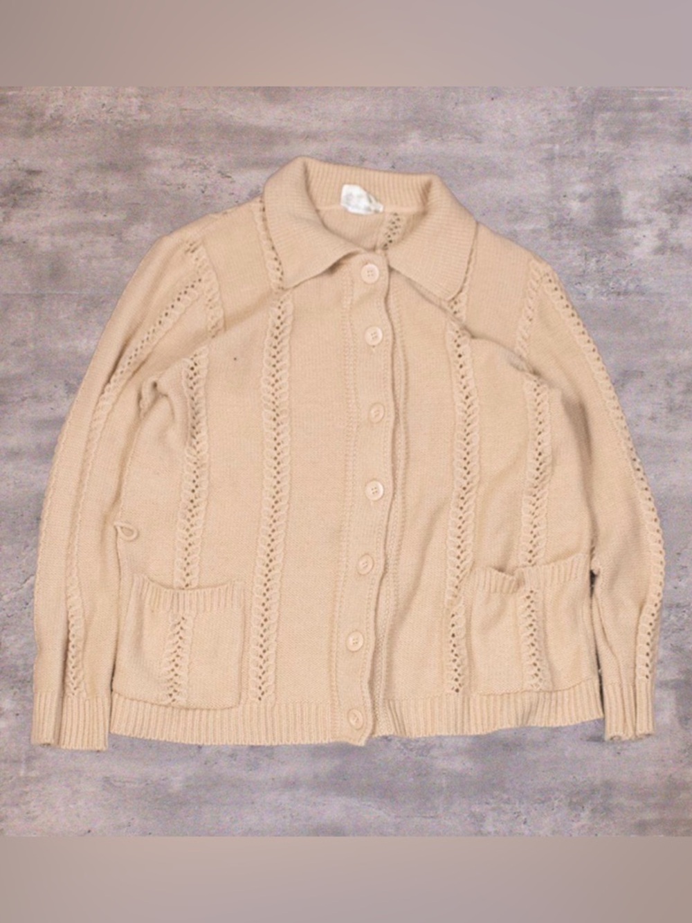 Vintage‎ Y2K Beige Cable Knit Button Cardigan Collared Cozy Acrylic M
